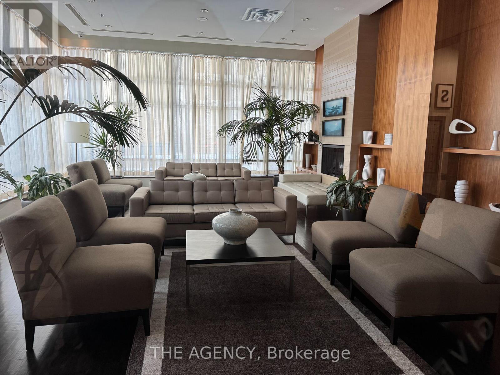 1607 - 33 Elm Drive W, Mississauga, Ontario  L5B 4M1 - Photo 23 - W12730204