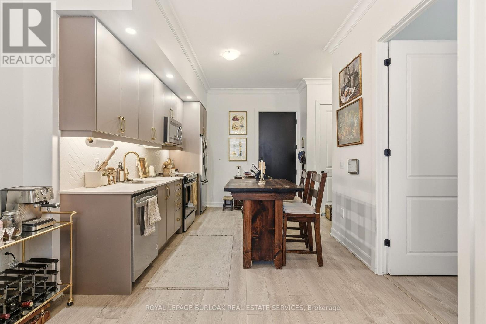 102 - 3200 William Coltson Avenue, Oakville, Ontario  L6H 7W6 - Photo 11 - W12730210