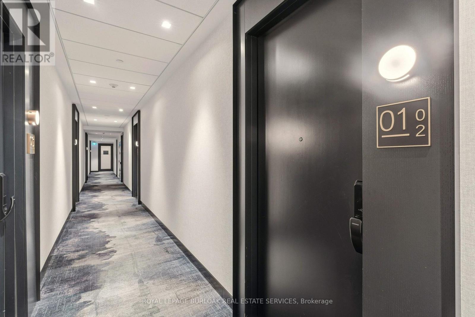 102 - 3200 William Coltson Avenue, Oakville, Ontario  L6H 7W6 - Photo 7 - W12730210