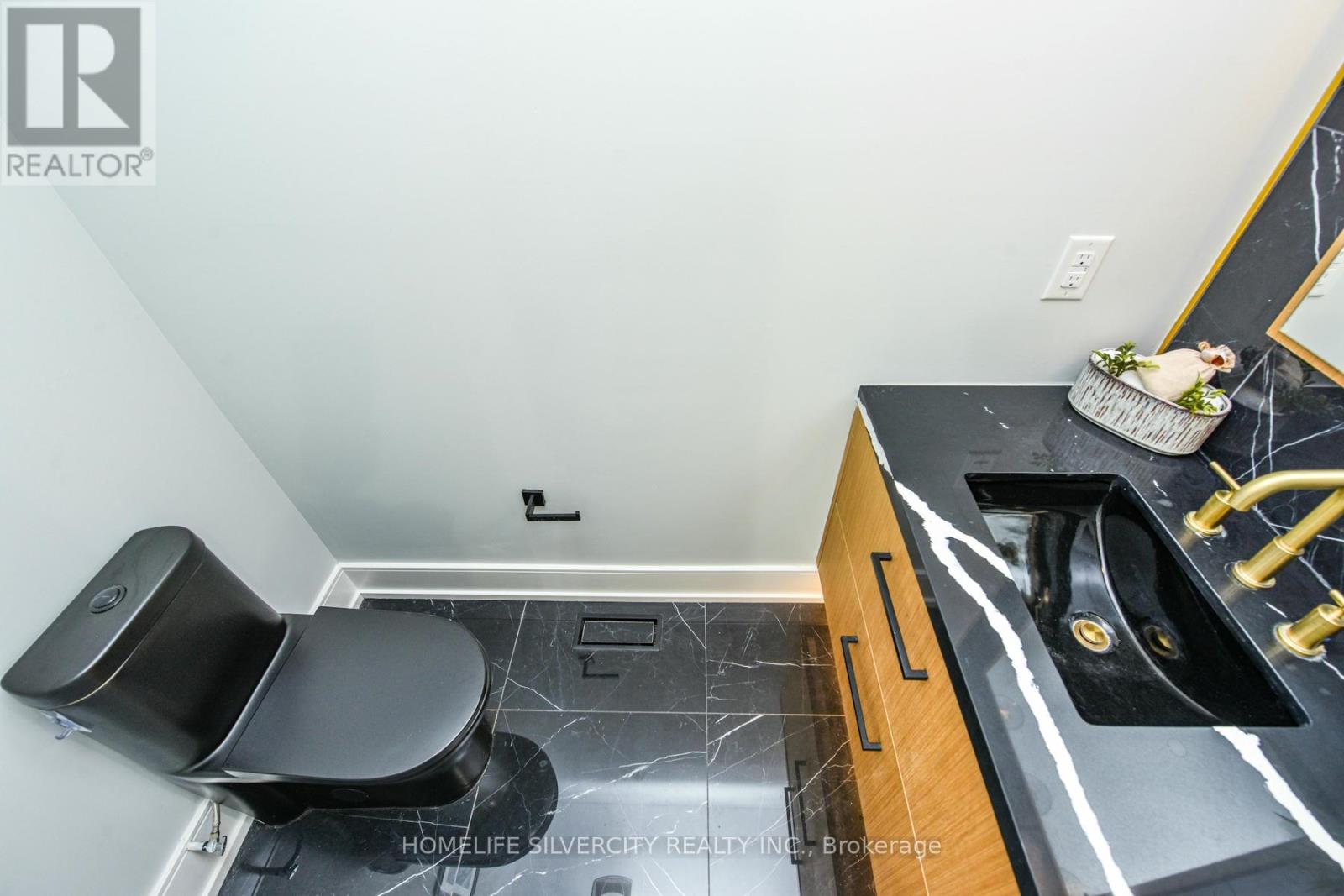 80a Evans Avenue, Toronto, Ontario  M8Z 1H8 - Photo 15 - W12730224