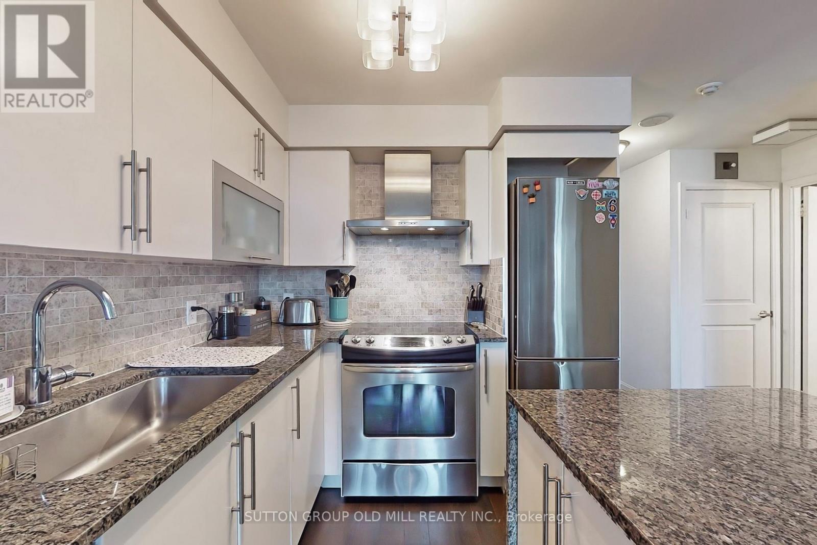 508 - 1 Michael Power Place, Toronto, Ontario  M9A 0A1 - Photo 10 - W12730228