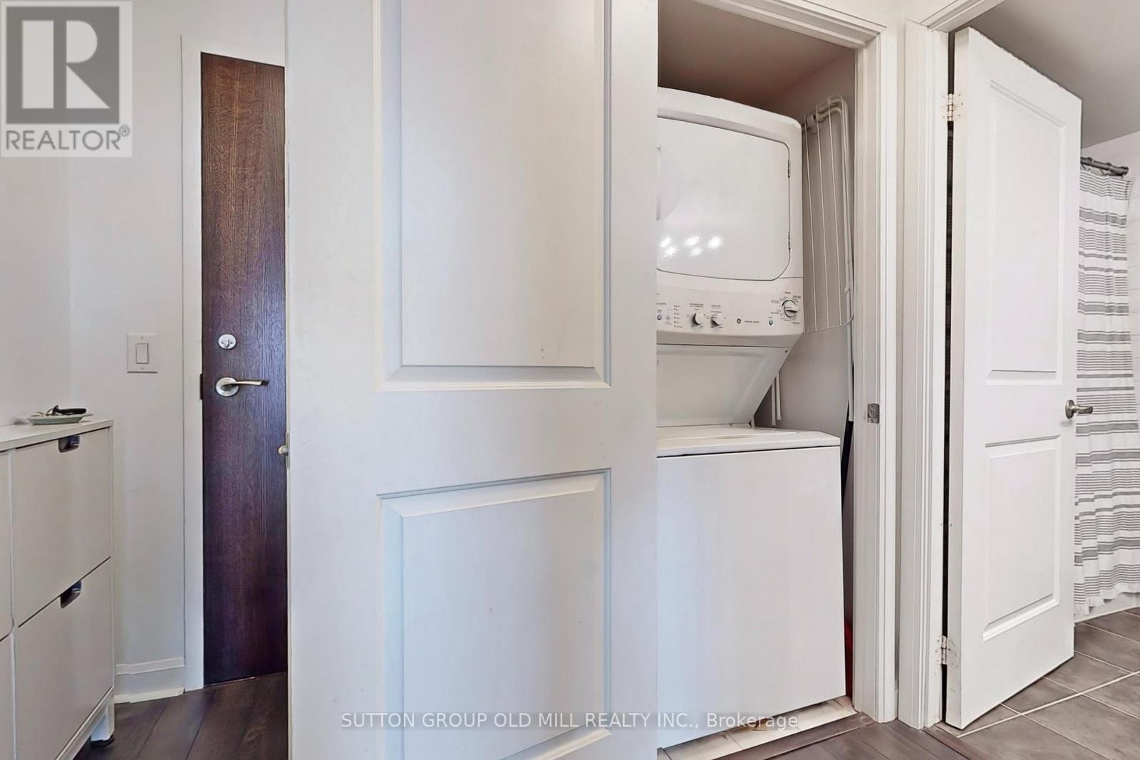 508 - 1 Michael Power Place, Toronto, Ontario  M9A 0A1 - Photo 21 - W12730228