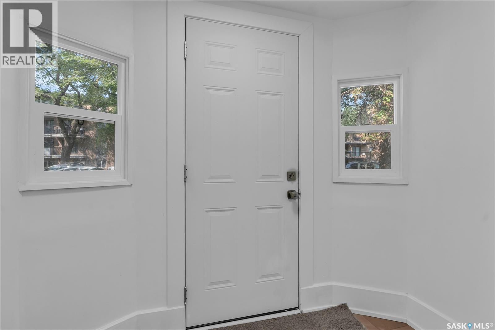 120 O Avenue S, Saskatoon, Saskatchewan  S7M 2R5 - Photo 3 - SK027431