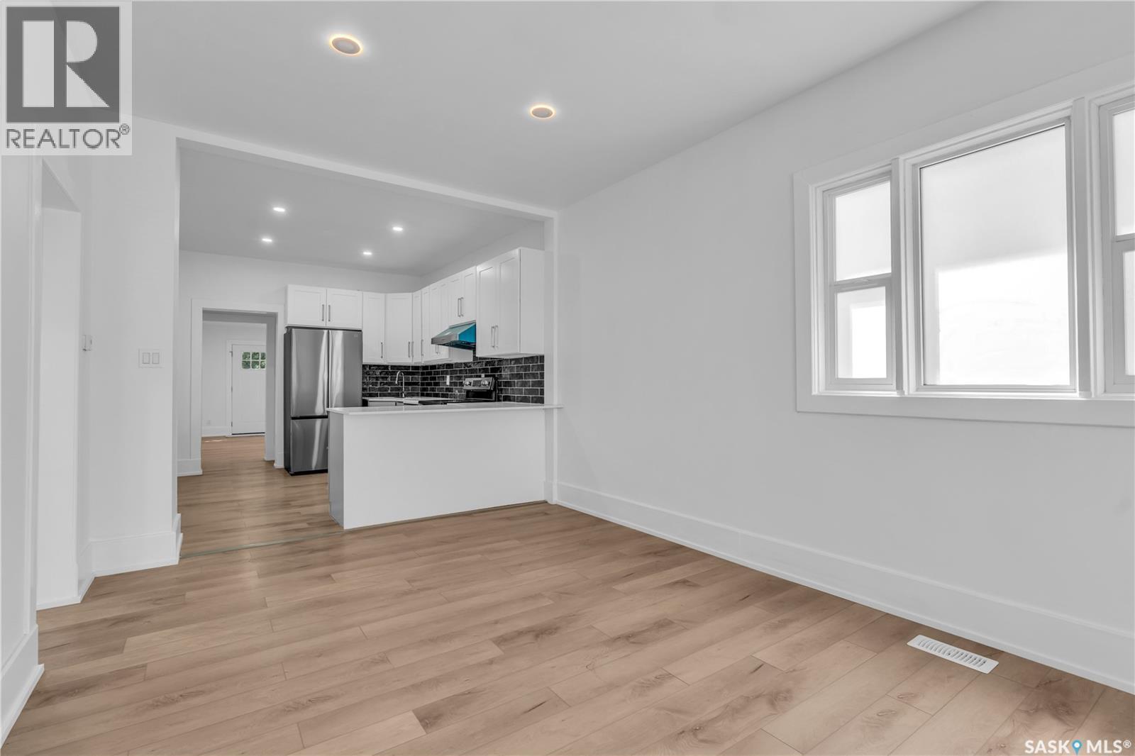 120 O Avenue S, Saskatoon, Saskatchewan  S7M 2R5 - Photo 4 - SK027431