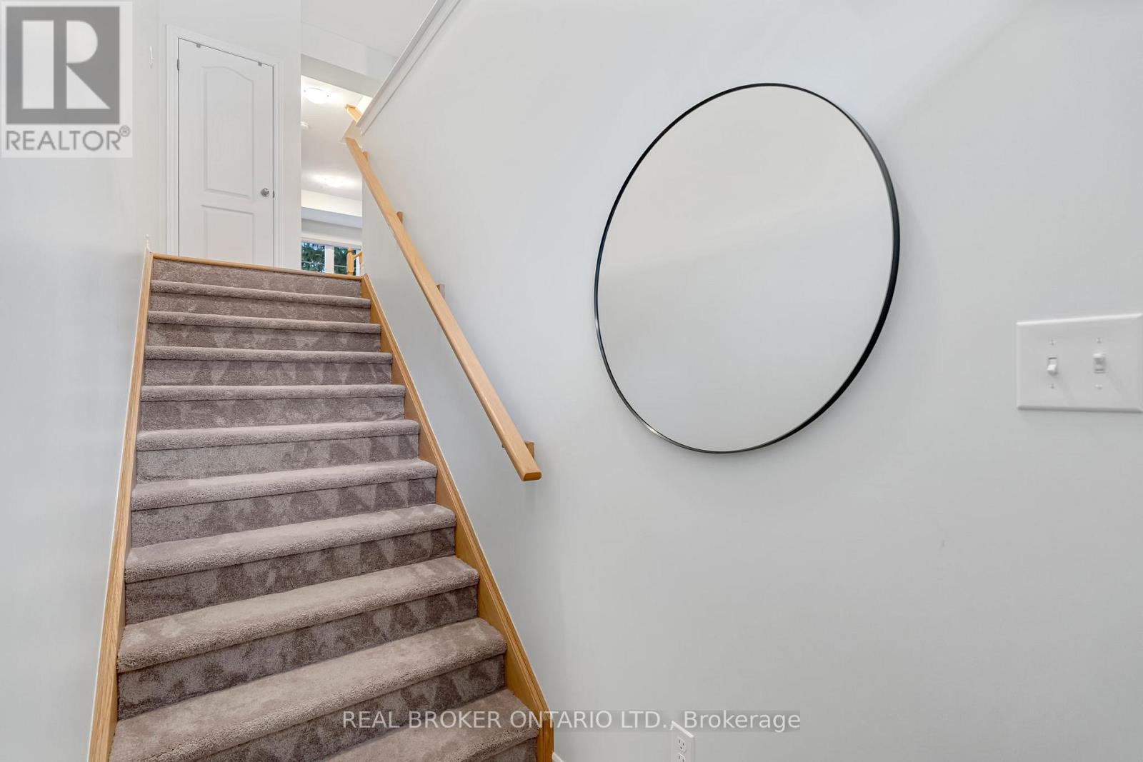 21 - 383 Dundas Street E, Hamilton, Ontario  L8B 1X6 - Photo 7 - X12730238