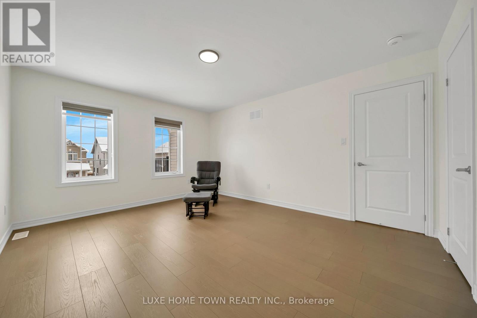 136 Harpin Way E, Centre Wellington, Ontario  N1M 0G9 - Photo 35 - X12729264