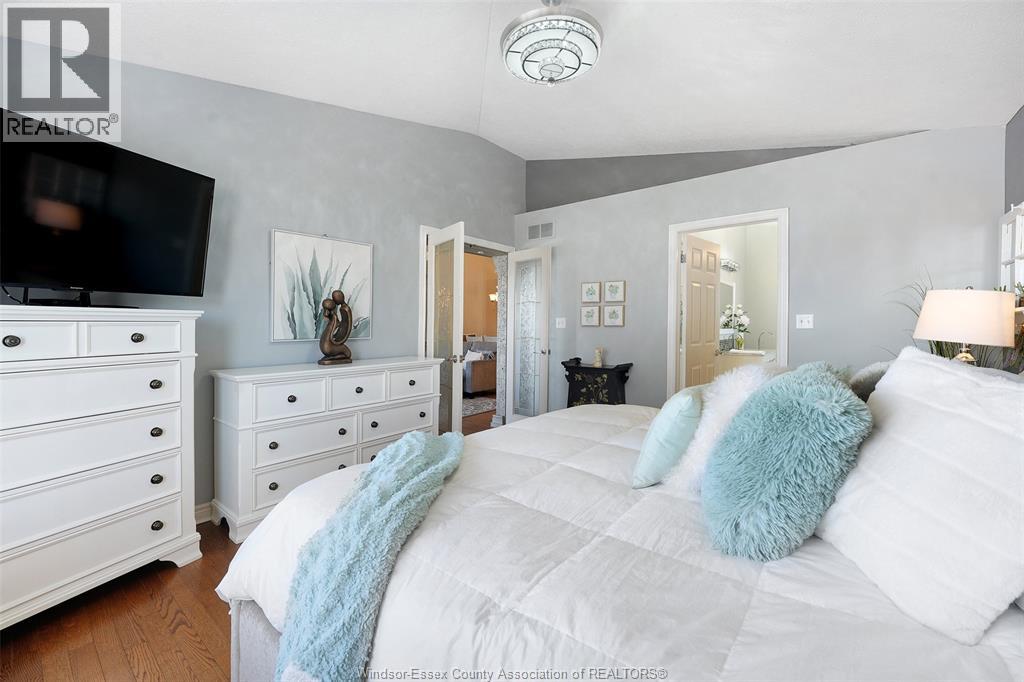 2 Queen's Hill Crescent, Leamington, Ontario N8H 5M6 - Photo 16 - 26001949