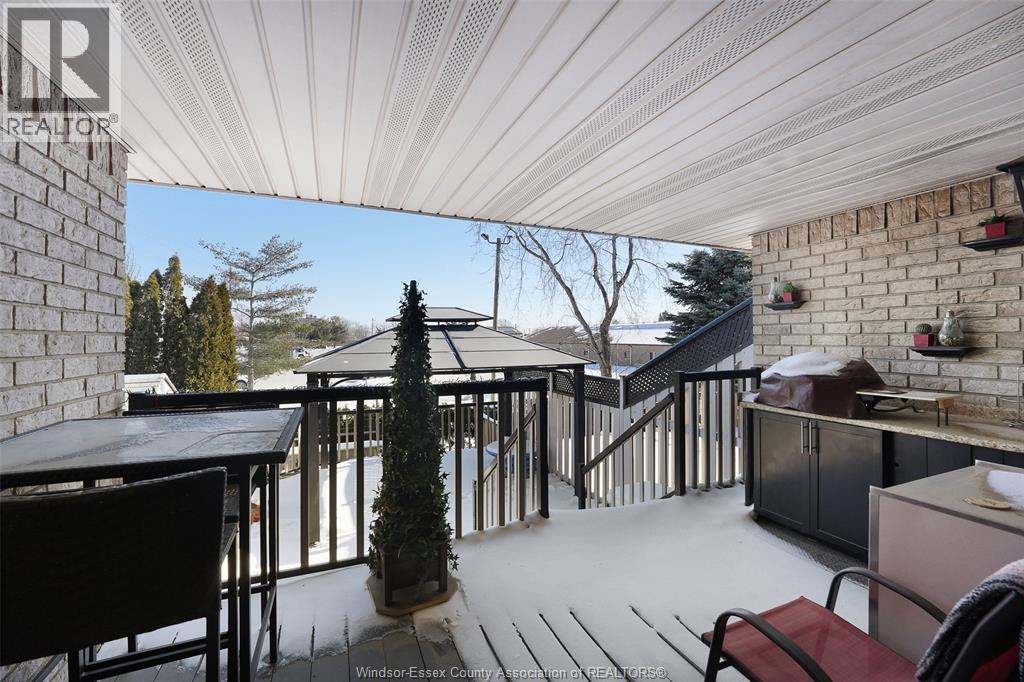 2 Queen's Hill Crescent, Leamington, Ontario N8H 5M6 - Photo 12 - 26001949