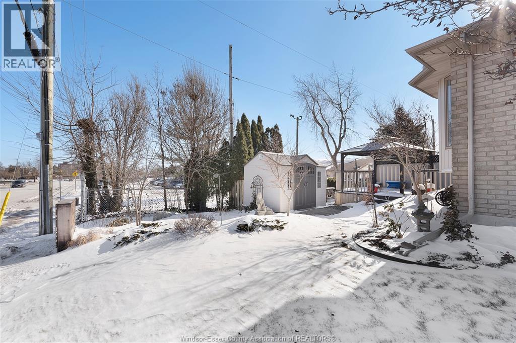 2 Queen's Hill Crescent, Leamington, Ontario N8H 5M6 - Photo 34 - 26001949