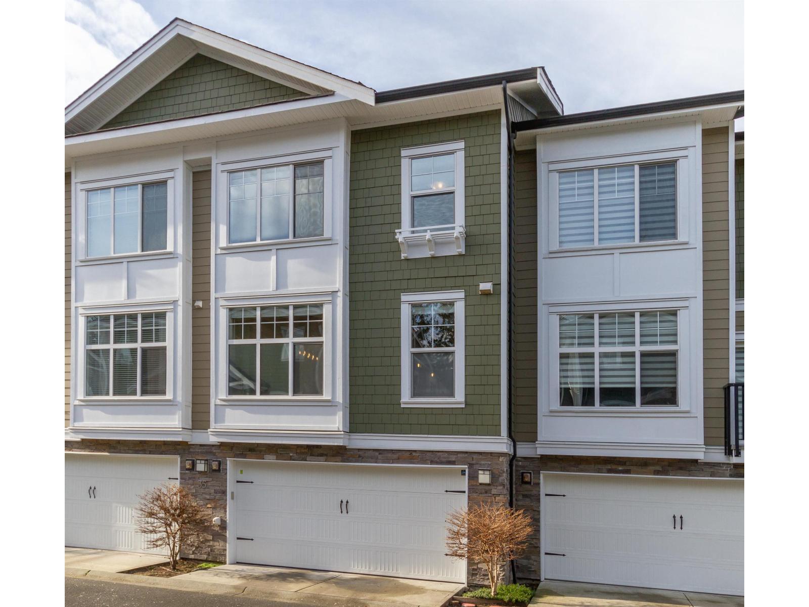 35 7686 209 STREET, Langley, British Columbia