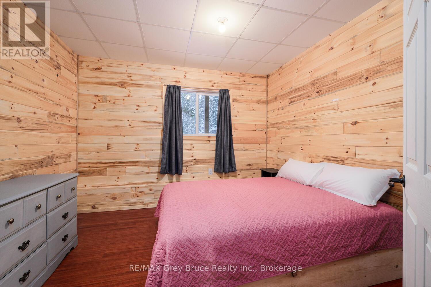 13 & 17 Zorra Drive, Northern Bruce Peninsula, Ontario  N0H 2R0 - Photo 18 - X12730292