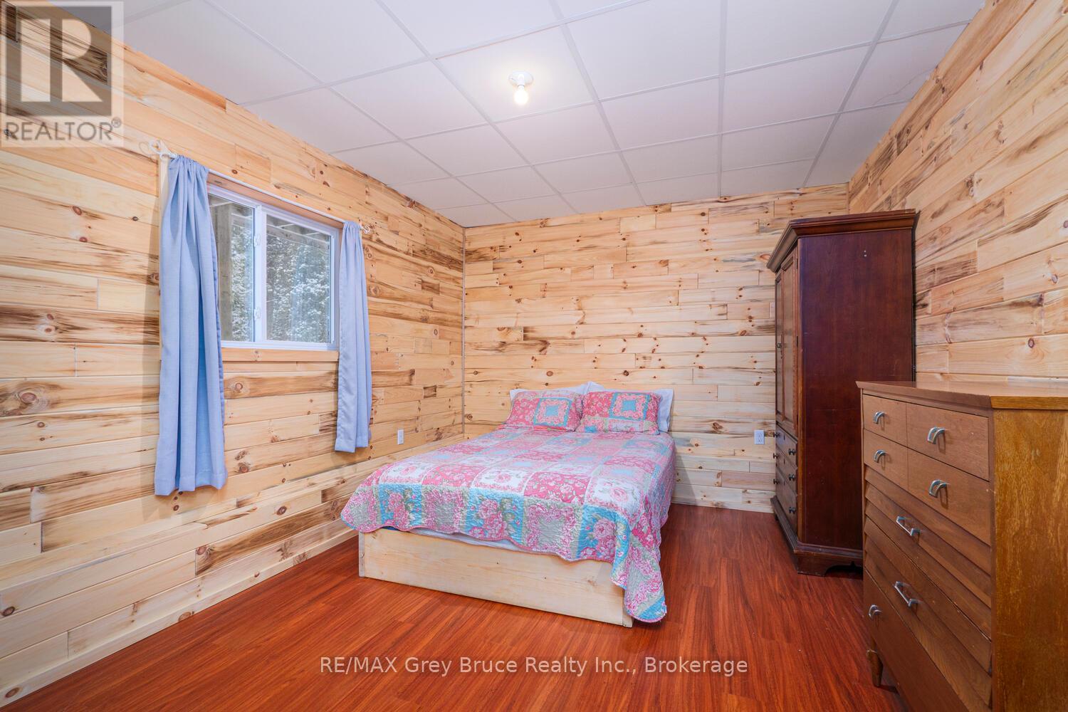 13 & 17 Zorra Drive, Northern Bruce Peninsula, Ontario  N0H 2R0 - Photo 19 - X12730292