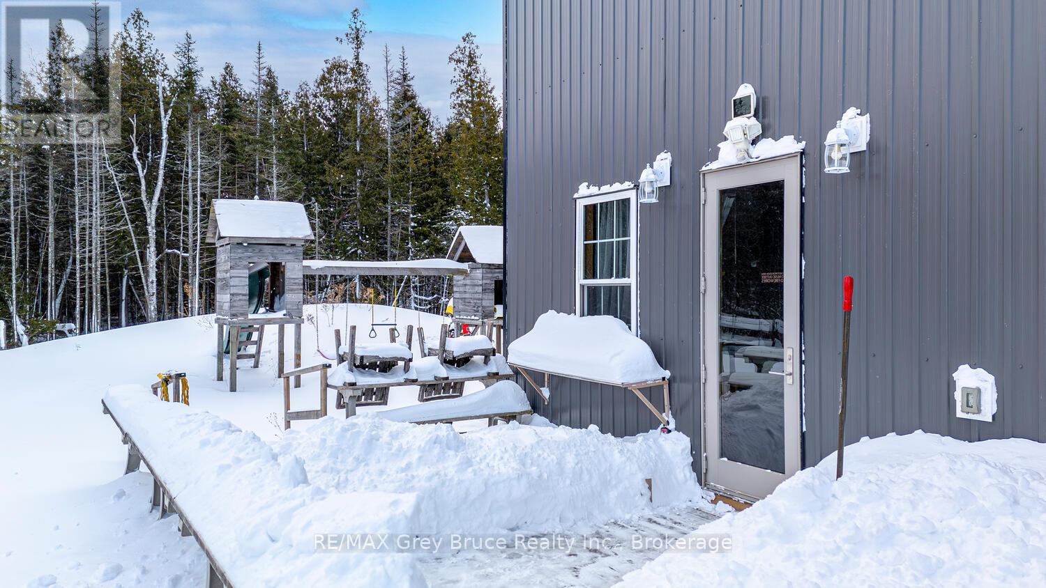 13 & 17 Zorra Drive, Northern Bruce Peninsula, Ontario  N0H 2R0 - Photo 29 - X12730292