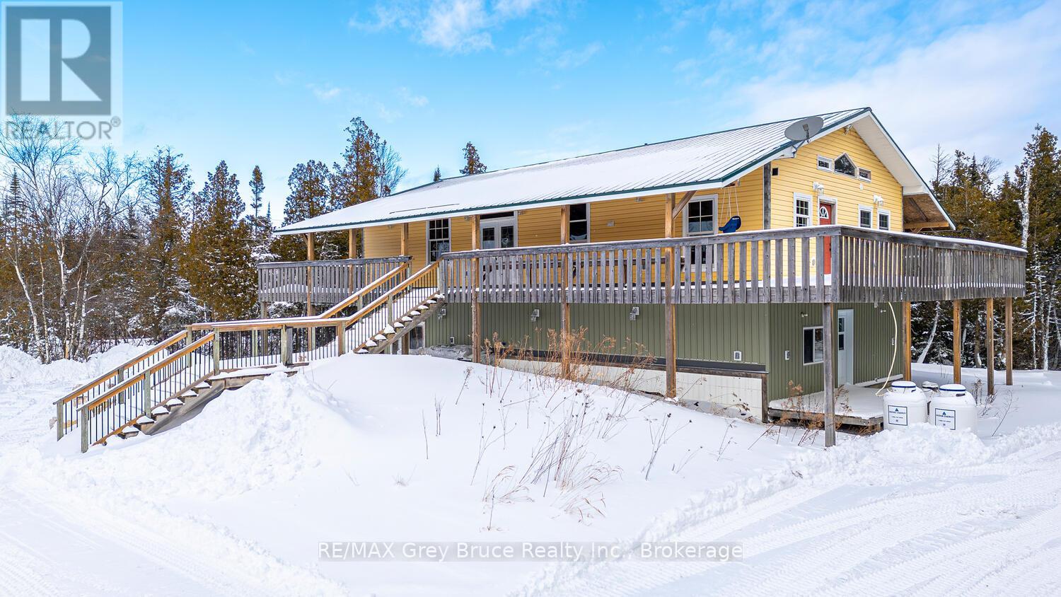 13 & 17 Zorra Drive, Northern Bruce Peninsula, Ontario  N0H 2R0 - Photo 3 - X12730292