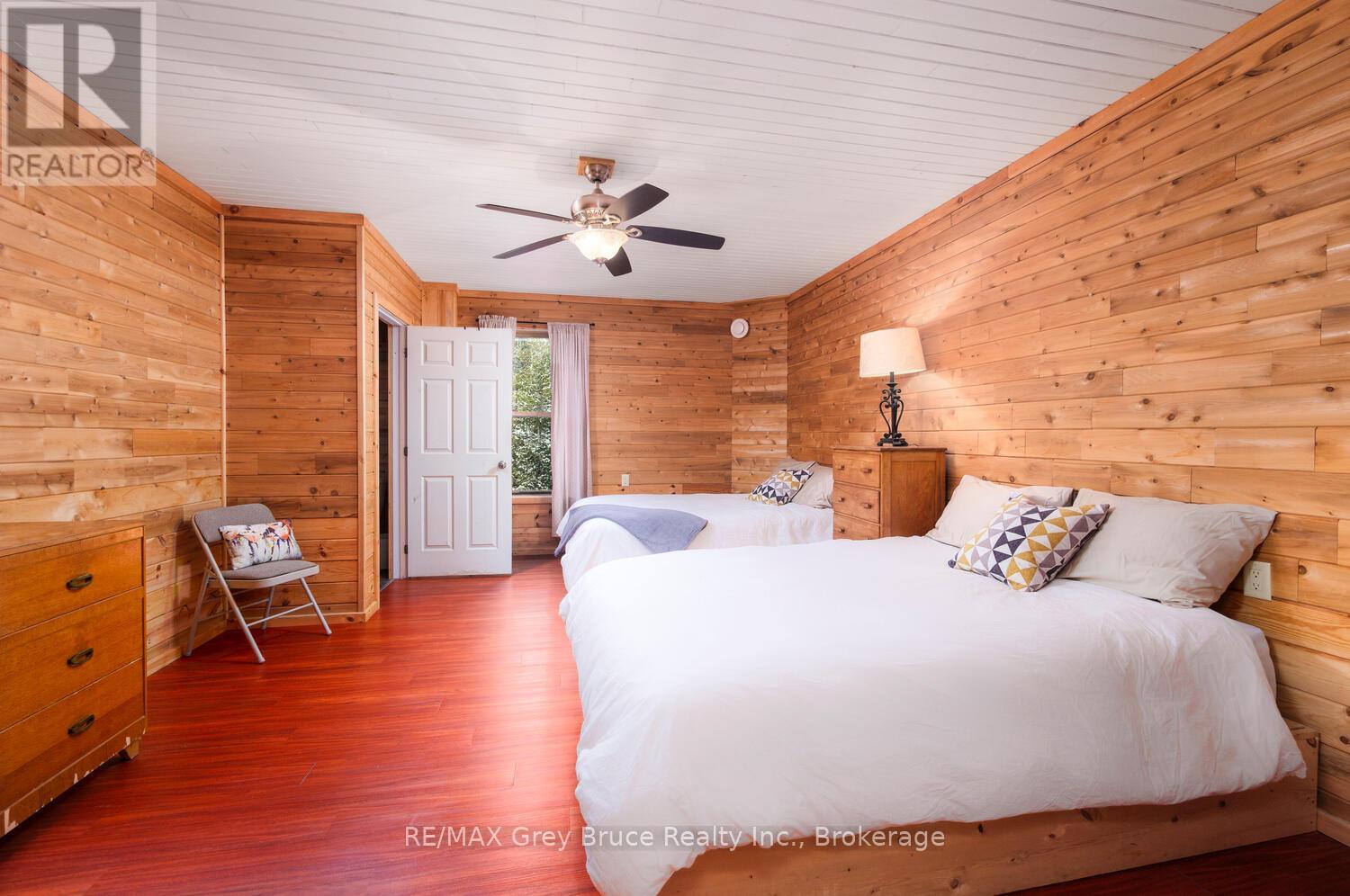 13 & 17 Zorra Drive, Northern Bruce Peninsula, Ontario  N0H 2R0 - Photo 38 - X12730292