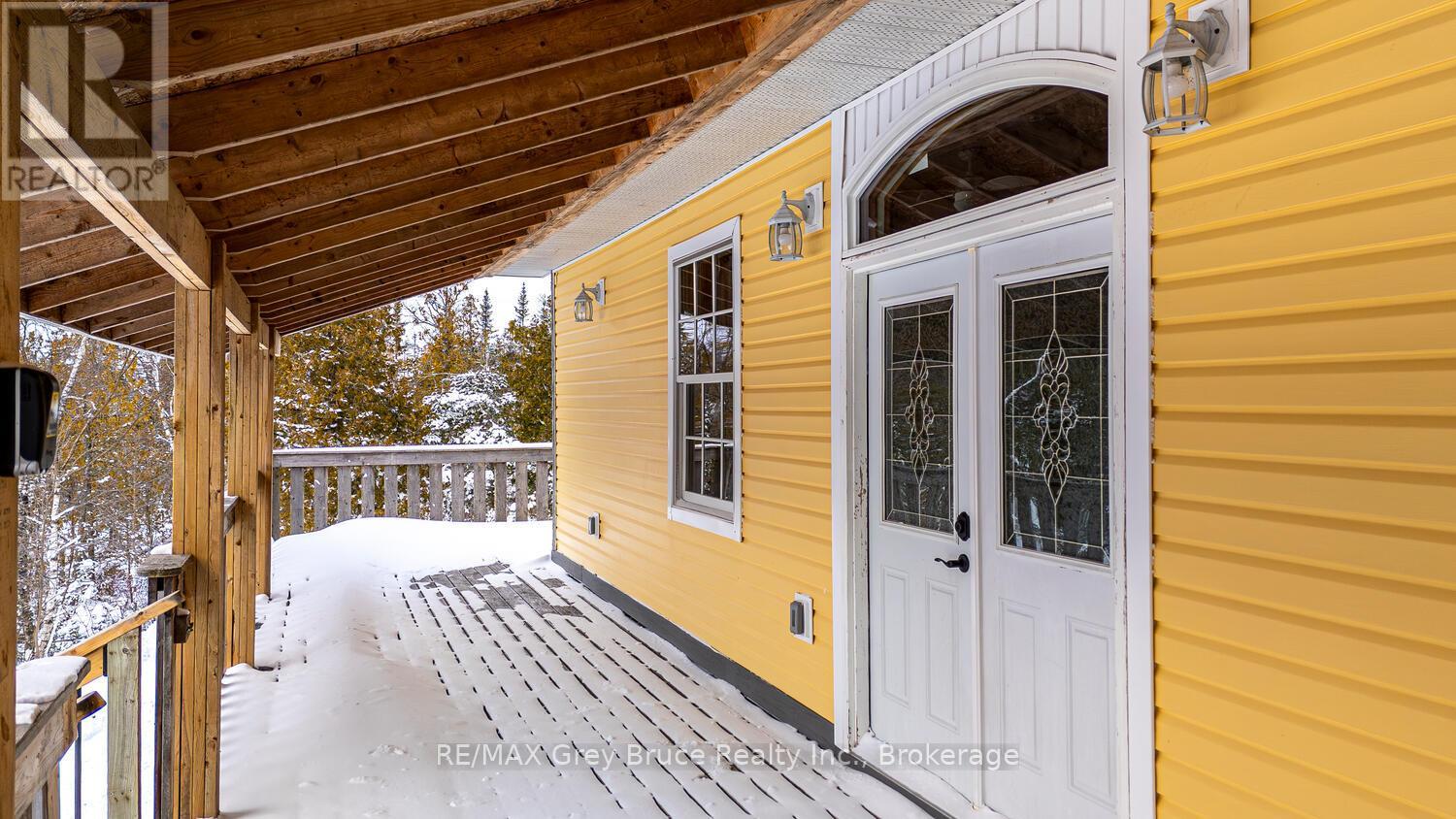 13 & 17 Zorra Drive, Northern Bruce Peninsula, Ontario  N0H 2R0 - Photo 5 - X12730292