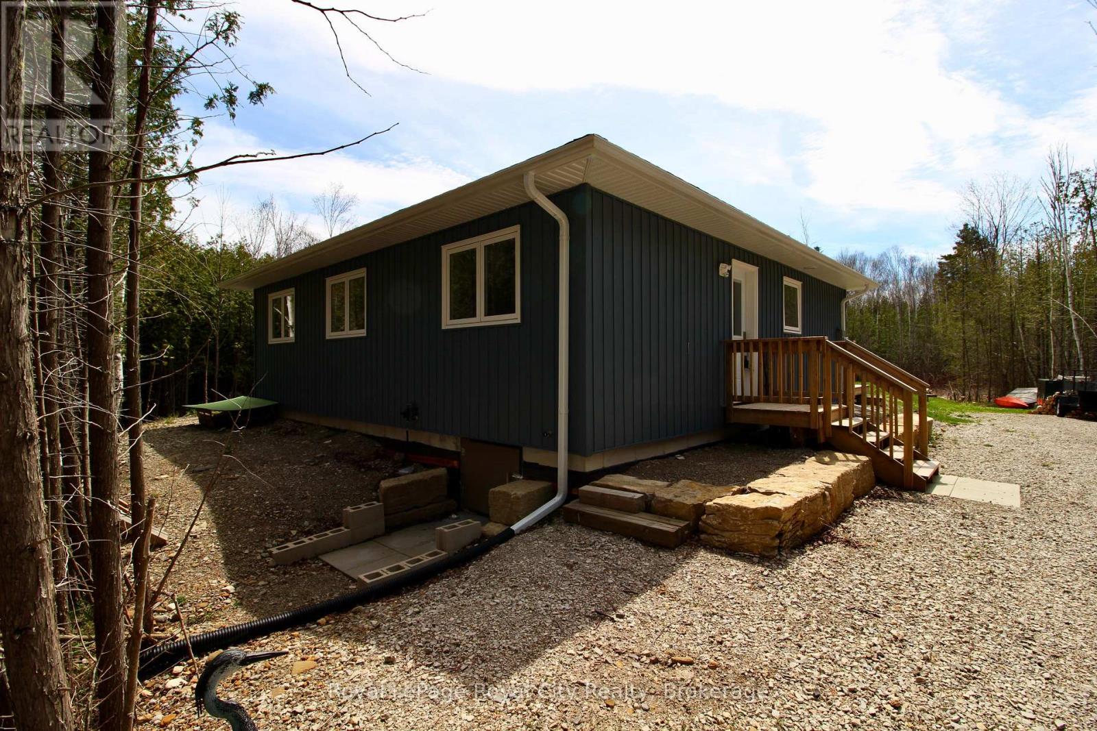 134 Maple Golf Crescent, Northern Bruce Peninsula, Ontario  N0H 2R0 - Photo 27 - X12730332