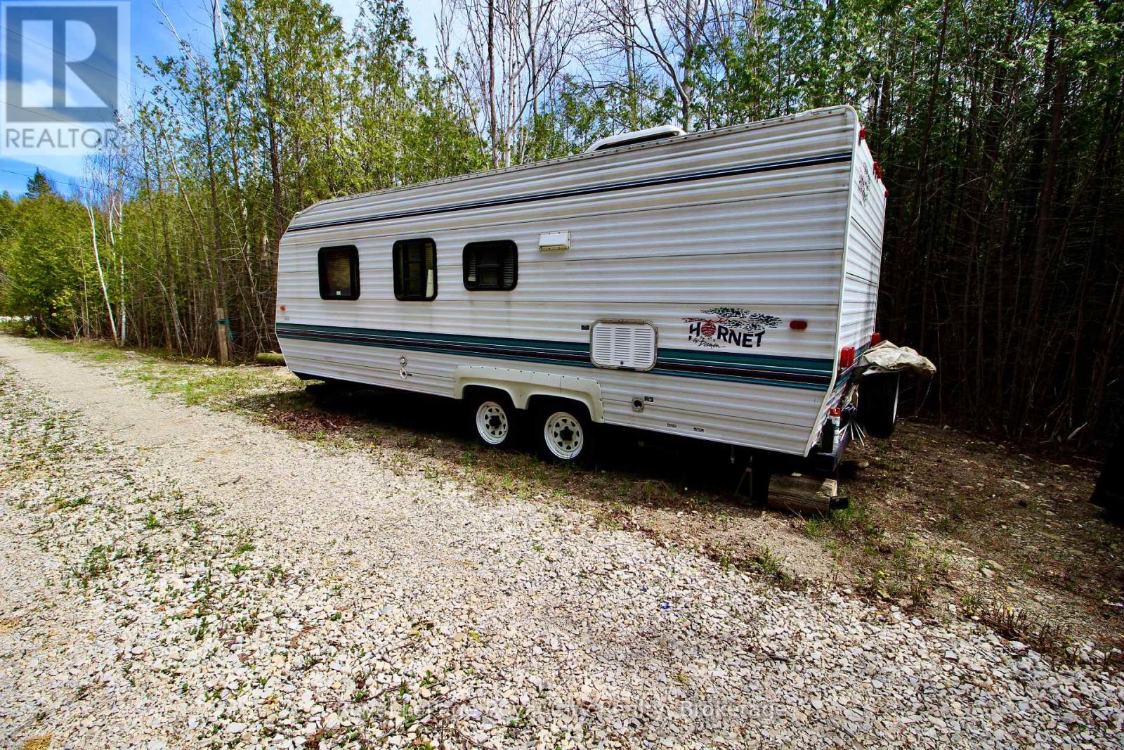 134 Maple Golf Crescent, Northern Bruce Peninsula, Ontario  N0H 2R0 - Photo 31 - X12730332