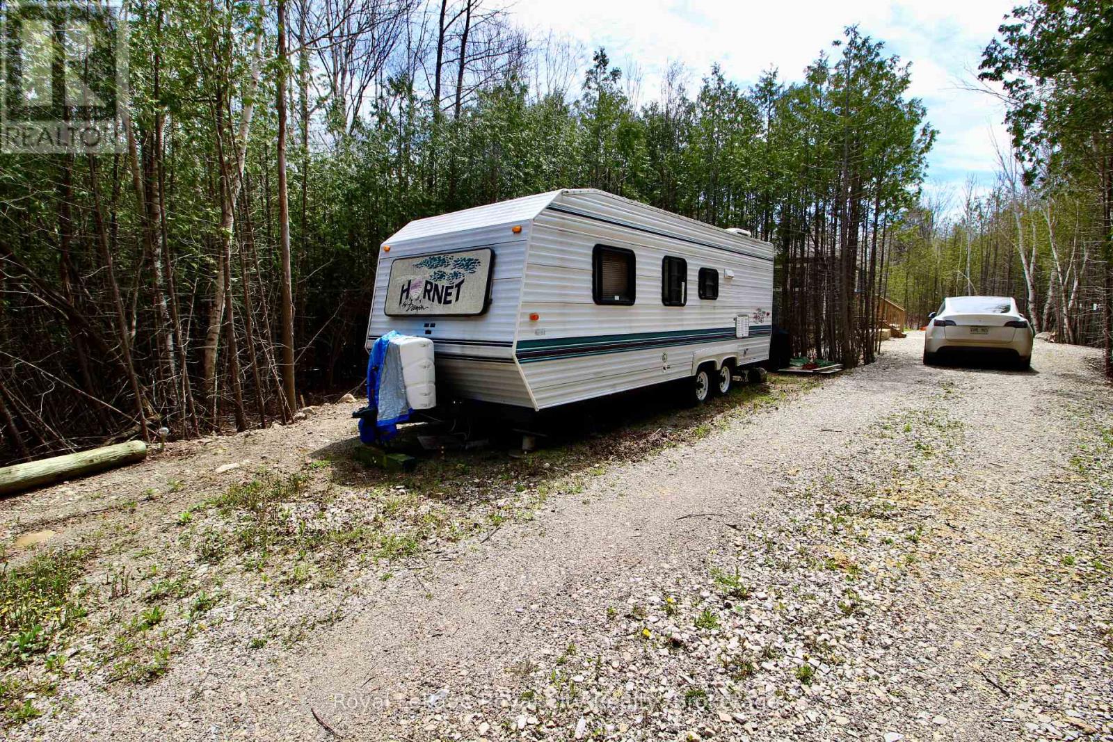 134 Maple Golf Crescent, Northern Bruce Peninsula, Ontario  N0H 2R0 - Photo 32 - X12730332