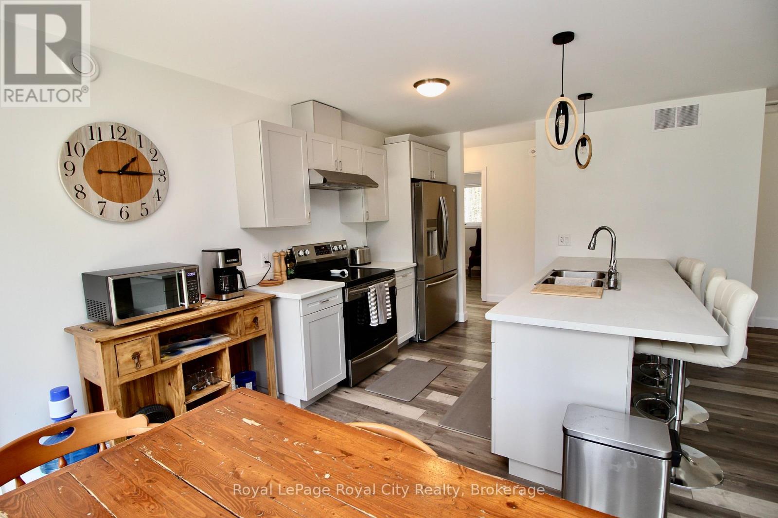 134 Maple Golf Crescent, Northern Bruce Peninsula, Ontario  N0H 2R0 - Photo 7 - X12730332