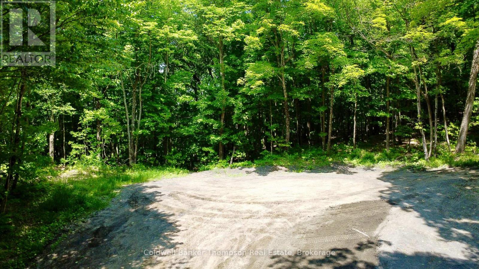 265 Sharon Drive, Huntsville, Ontario P1H 2J6 - Photo 14 - X12730338