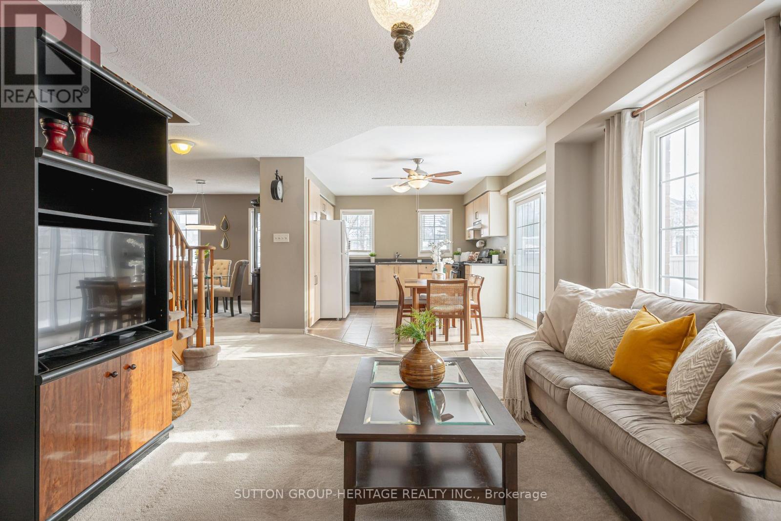 2 Peacock Crescent, Ajax, Ontario  L1T 0C6 - Photo 16 - E12730214