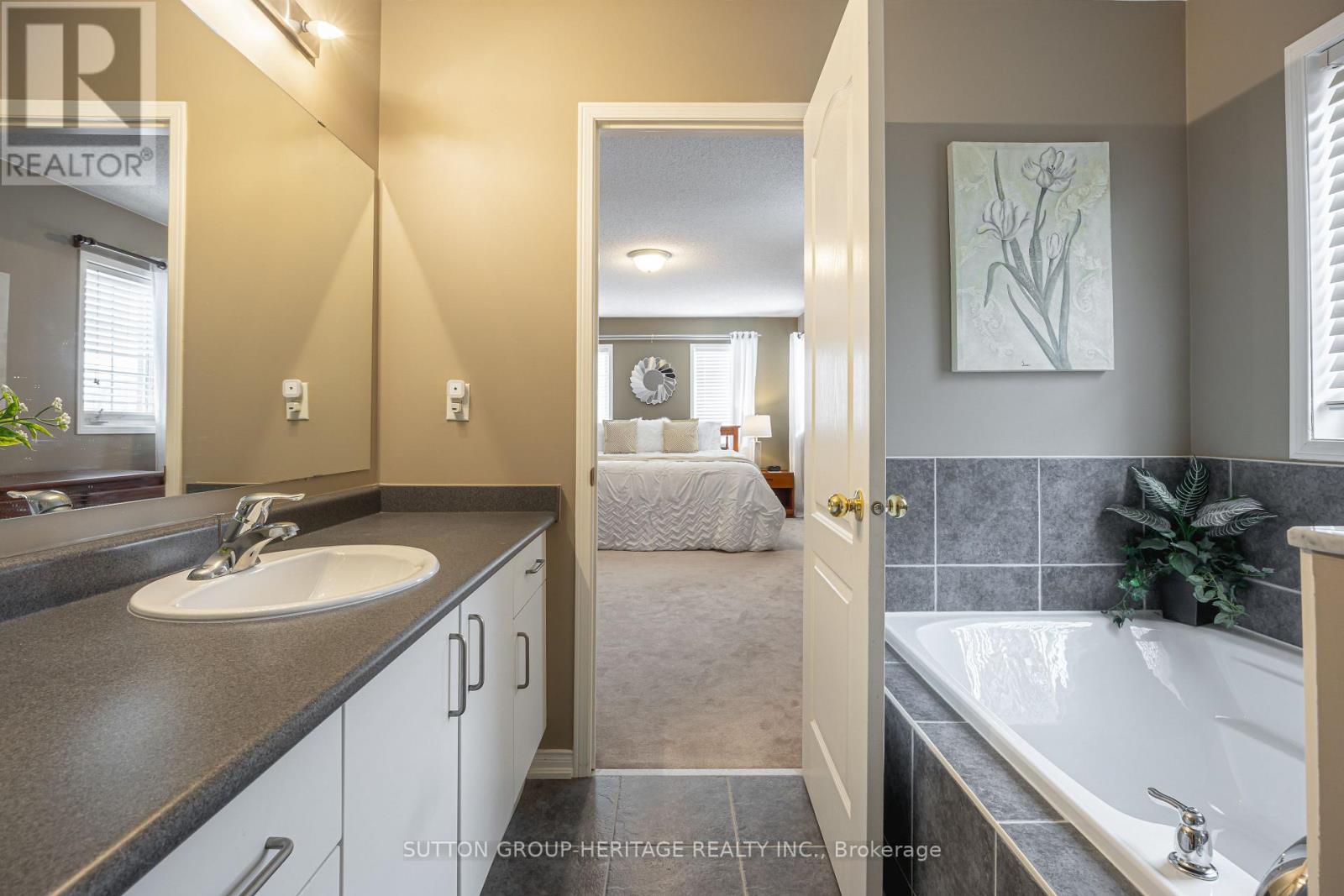 2 Peacock Crescent, Ajax, Ontario  L1T 0C6 - Photo 24 - E12730214