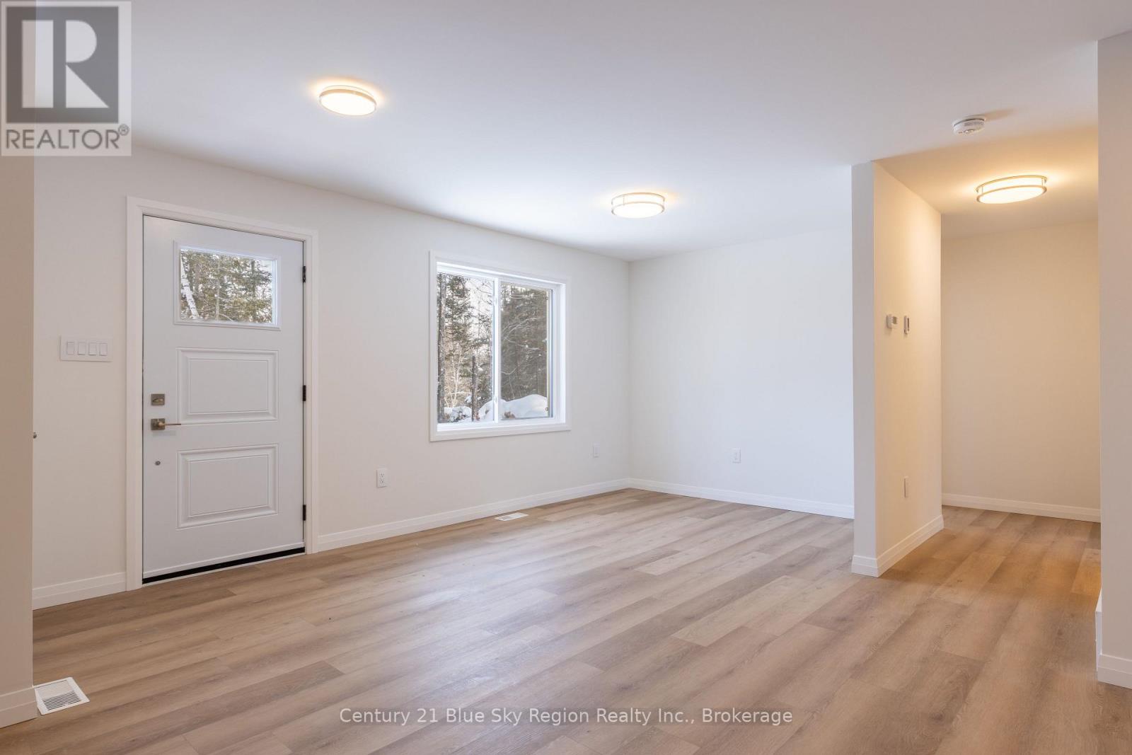 113 Riverside Drive, Bonfield, Ontario  P0H 1E0 - Photo 3 - X12730424