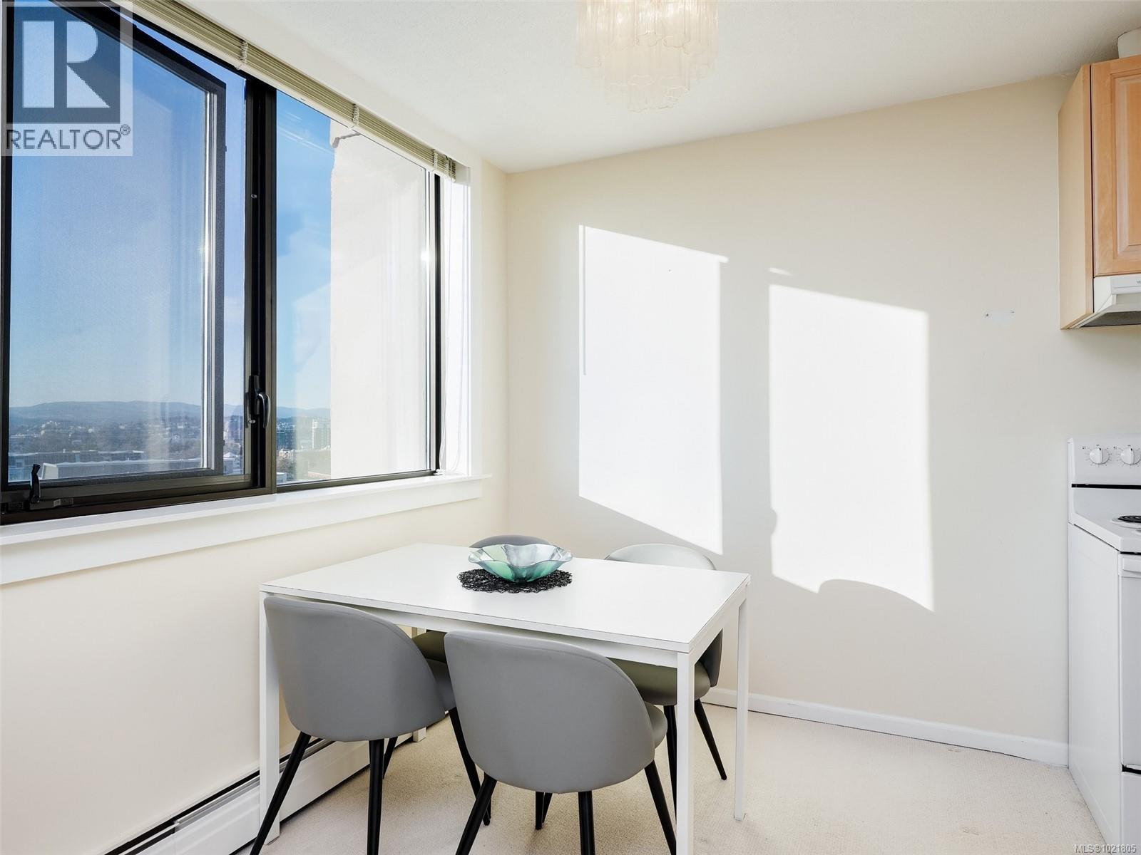 1010 647 Michigan St, Victoria, British Columbia  V8V 1S9 - Photo 8 - 1021805