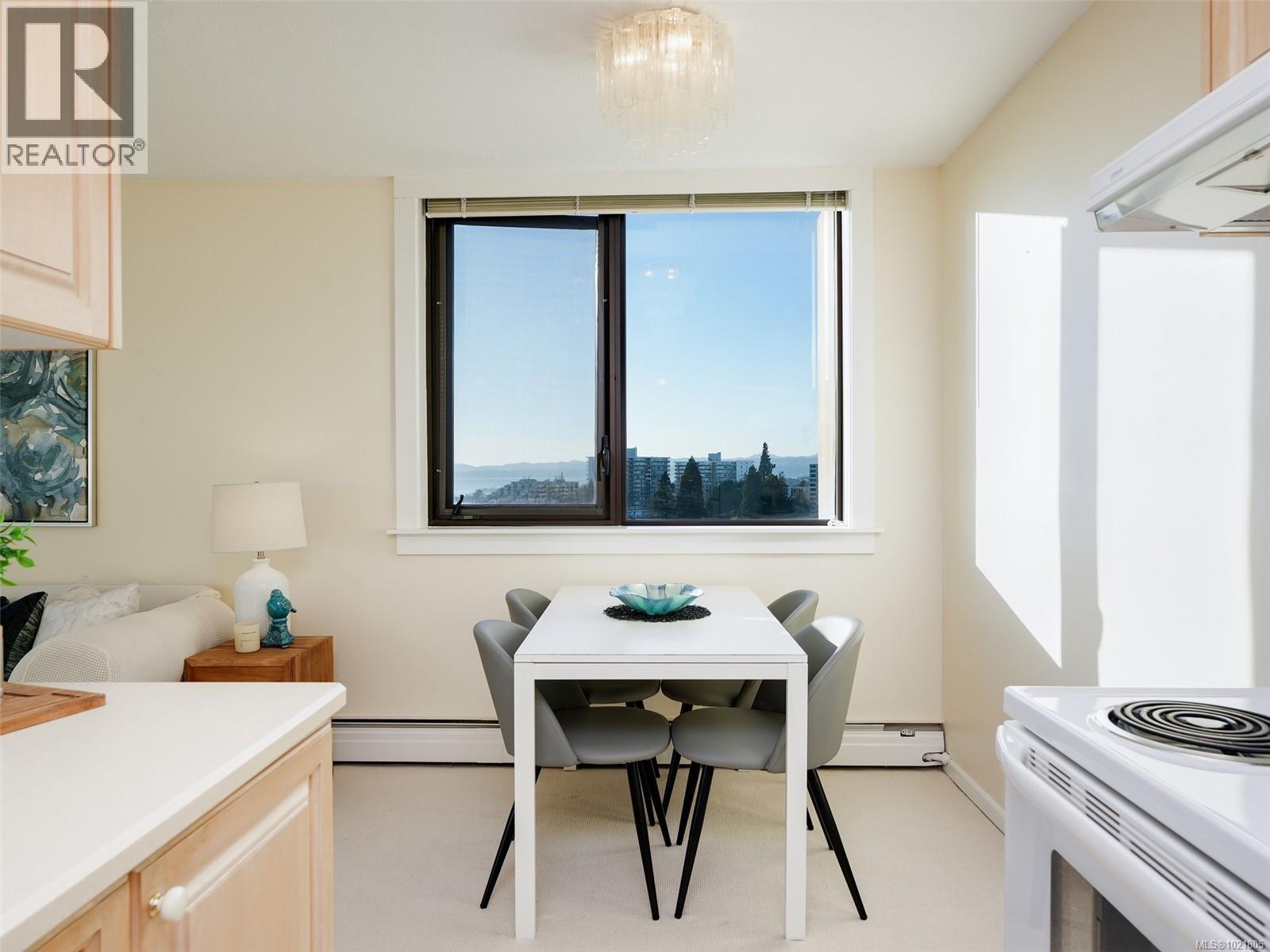 1010 647 Michigan St, Victoria, British Columbia  V8V 1S9 - Photo 9 - 1021805