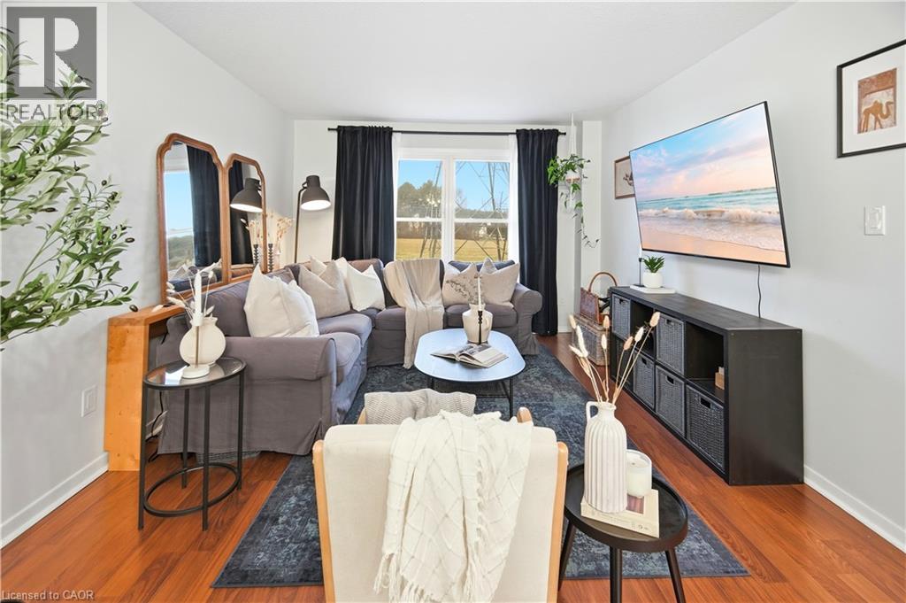 2041 Amherst Heights Court Unit# 17, Burlington, Ontario  L7P 3R2 - Photo 8 - 40798313