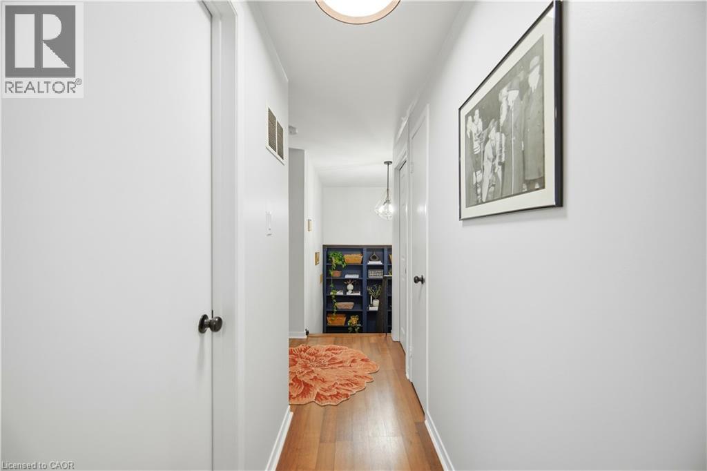 2041 Amherst Heights Court Unit# 17, Burlington, Ontario  L7P 3R2 - Photo 25 - 40798313