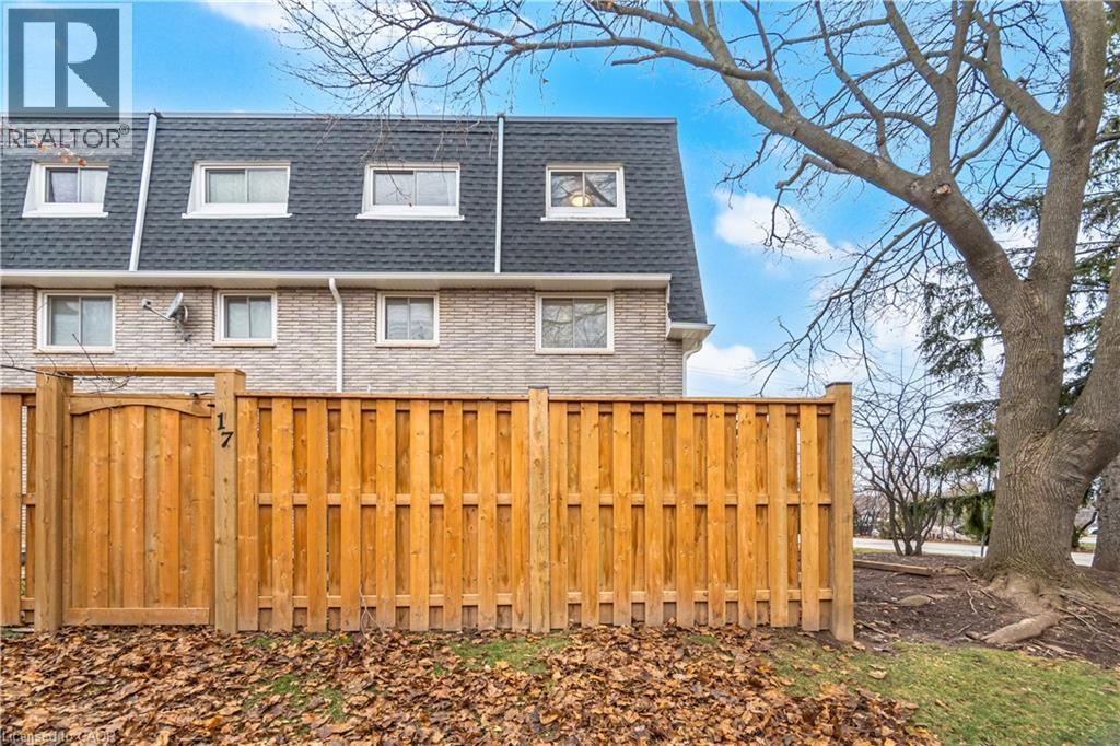 2041 Amherst Heights Court Unit# 17, Burlington, Ontario  L7P 3R2 - Photo 43 - 40798313