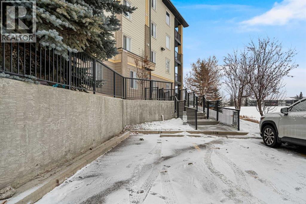 8128, 304 Mackenzie Way Sw, Airdrie, Alberta  T4B 3H8 - Photo 29 - A2274092