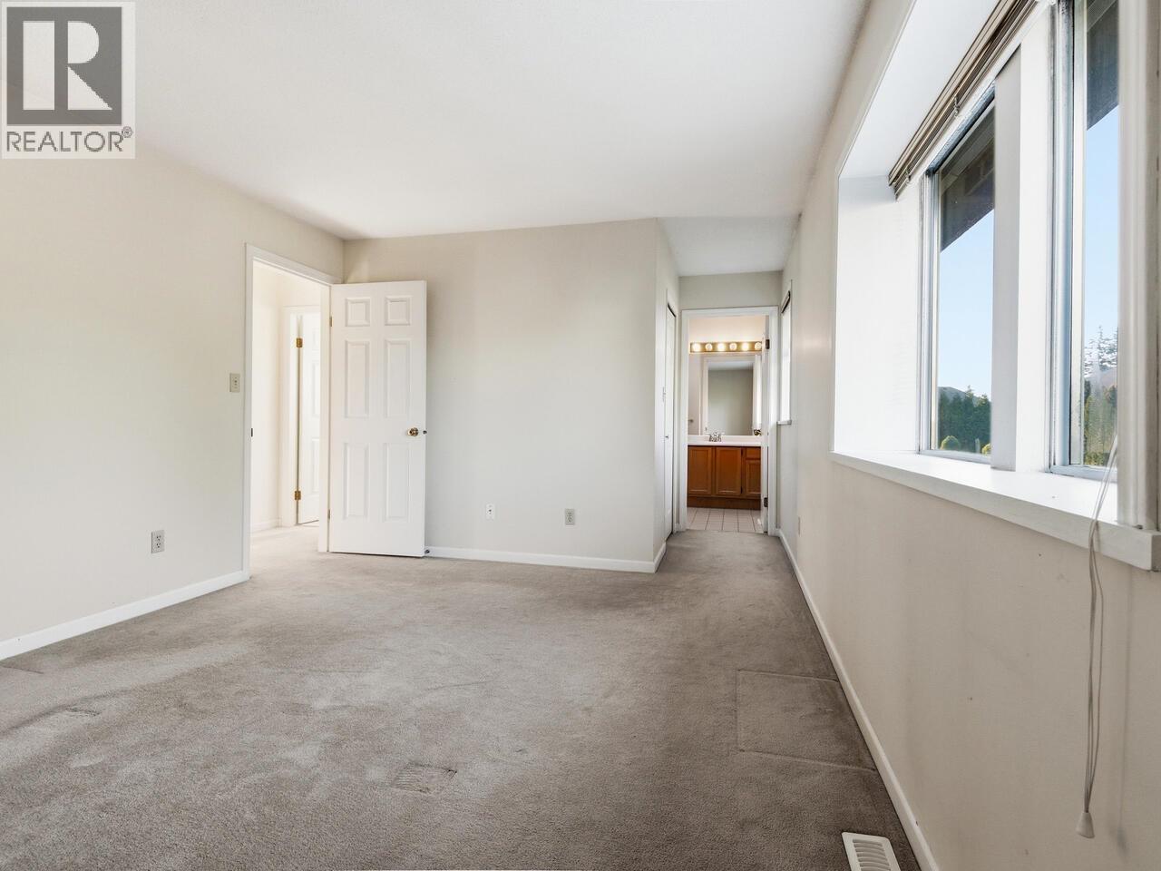 680 Linton Street, Coquitlam, British Columbia  V3J 6K3 - Photo 16 - R3081908