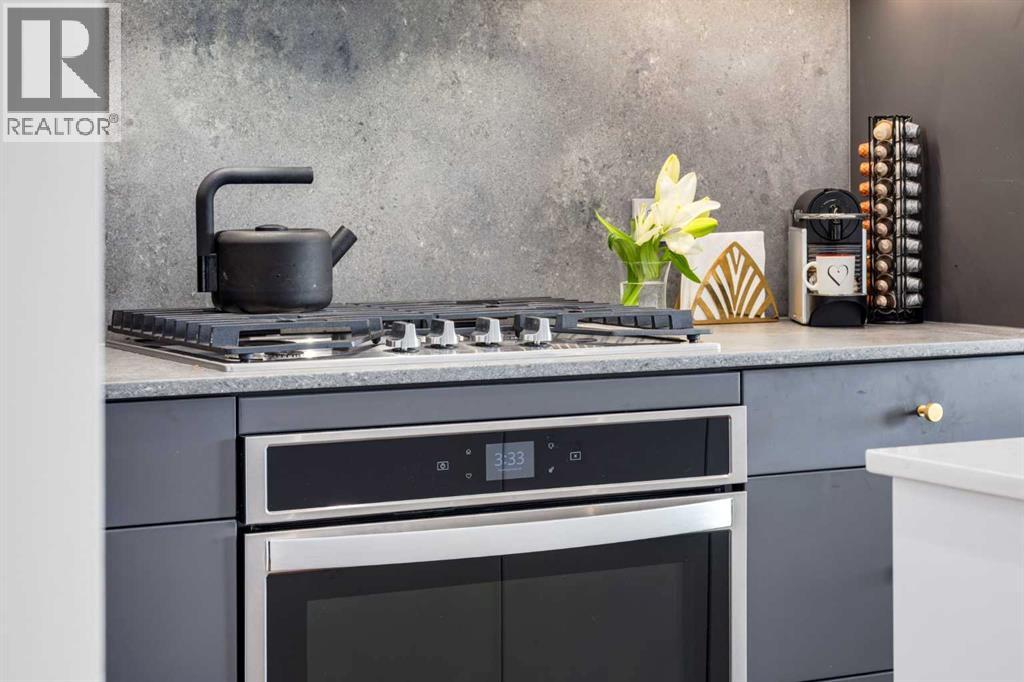 312, 8445 Broadcast Avenue Sw, Calgary, Alberta T3H 6B6 - Photo 4 - A2280471