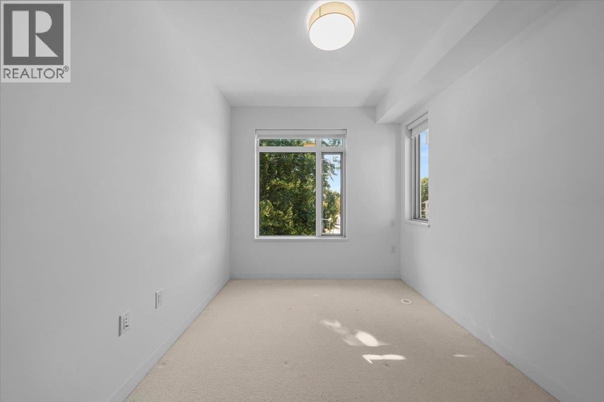 4110 Columbia Street, Vancouver, British Columbia V5Y 2H9 - Photo 12 - R3082985