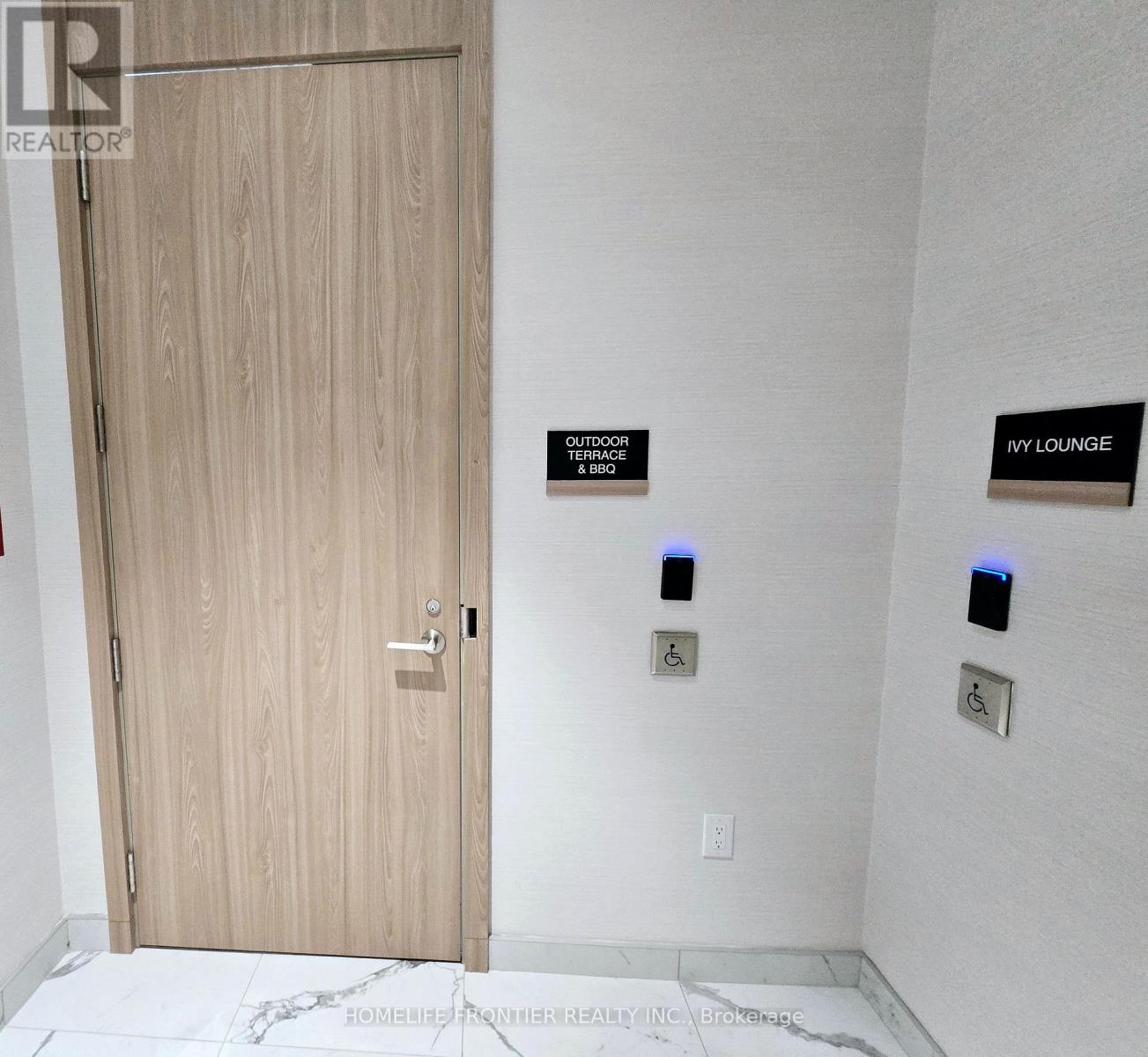 3004 - 65 Mutual Street, Toronto, Ontario  M5B 2A9 - Photo 32 - C12730300