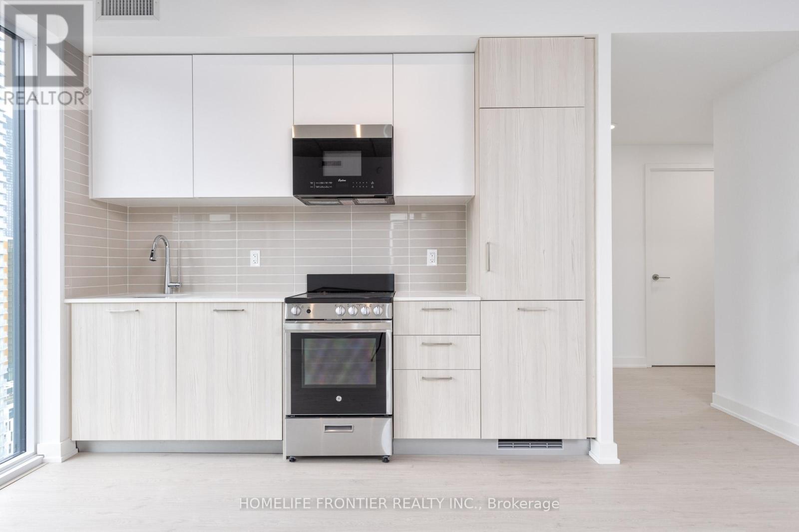 3004 - 65 Mutual Street, Toronto, Ontario  M5B 2A9 - Photo 8 - C12730300