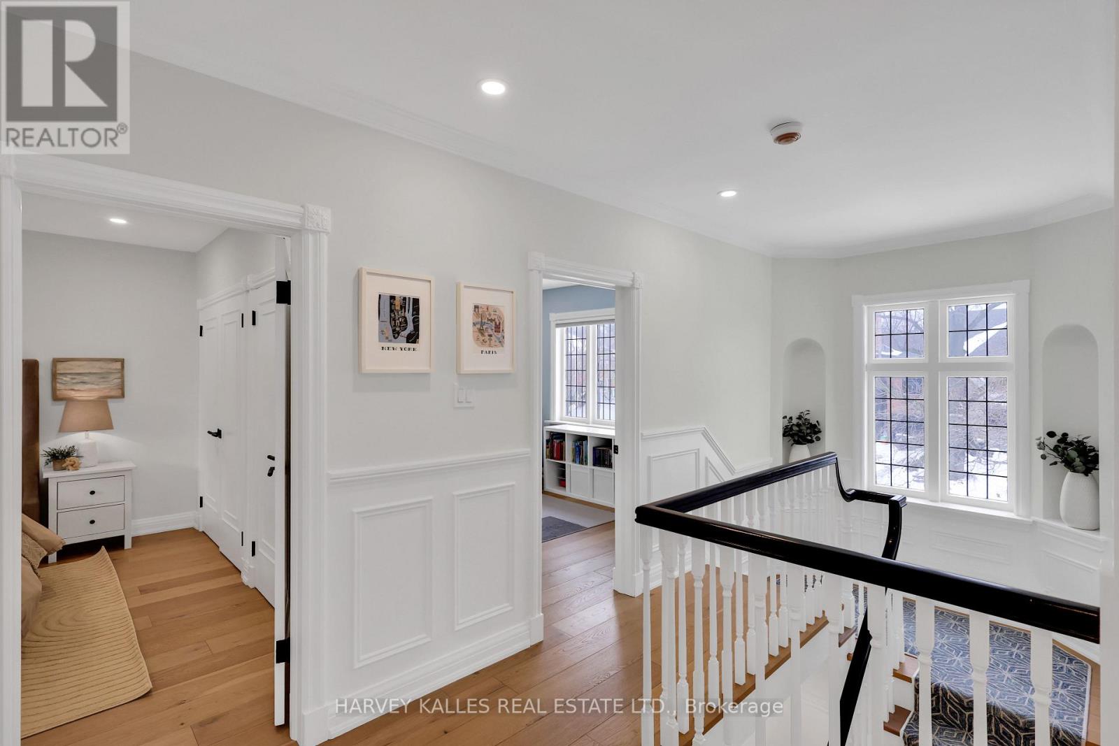 6 Glenarden Road, Toronto, Ontario  M6C 3J7 - Photo 36 - C12730422