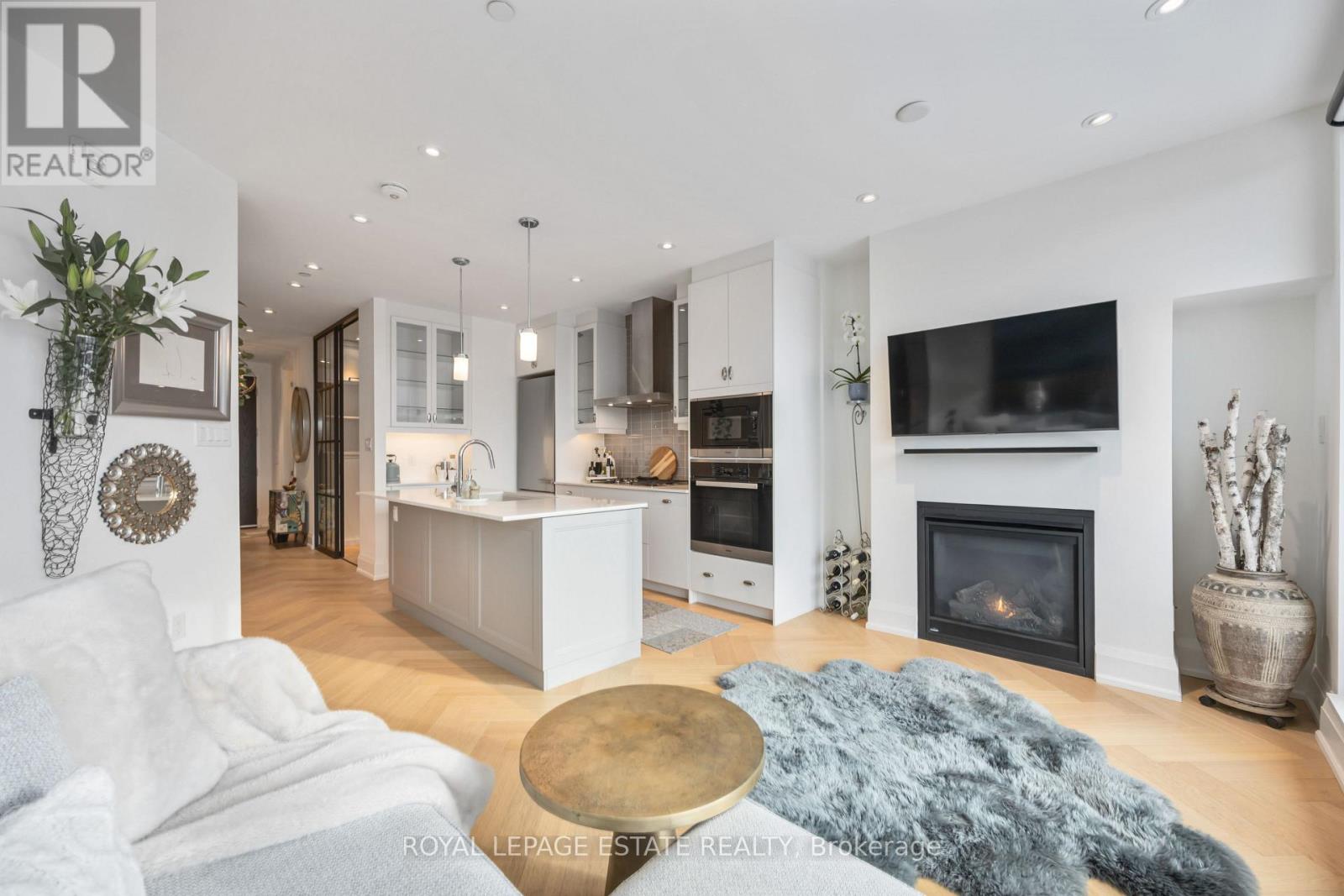 515 - 365 Beech Avenue, Toronto, Ontario  M4E 0C2 - Photo 8 - E12730250