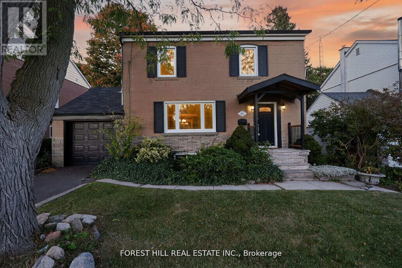 41 CLIFFSIDE DRIVE, Toronto, Ontario