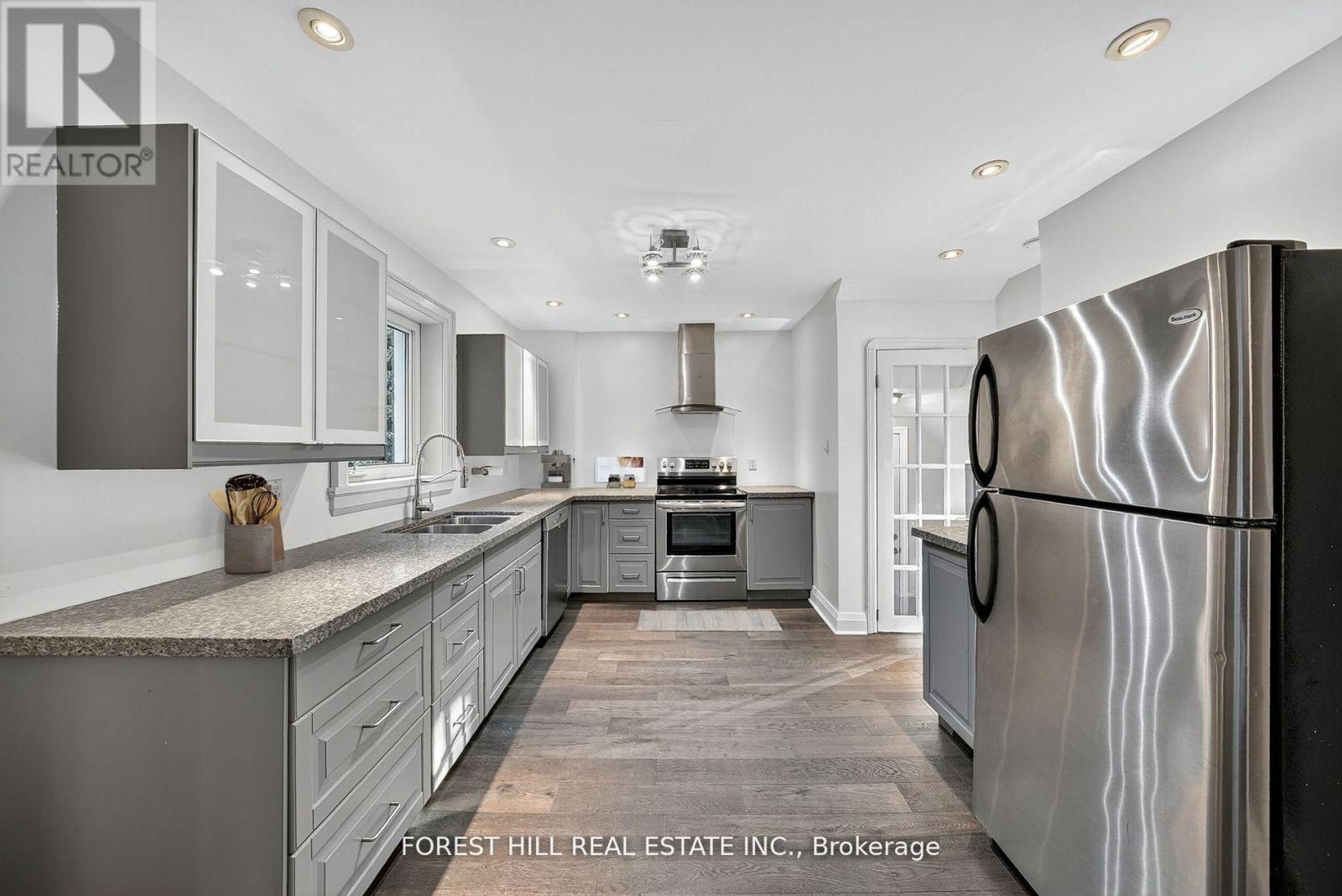 41 Cliffside Drive, Toronto, Ontario  M1N 1K9 - Photo 6 - E12730254