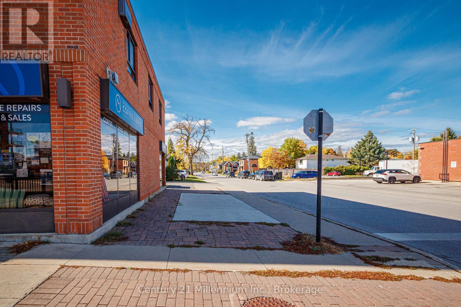 2 - 250 Hurontario Street, Collingwood, Ontario  L9Y 2M3 - Photo 32 - S12668948