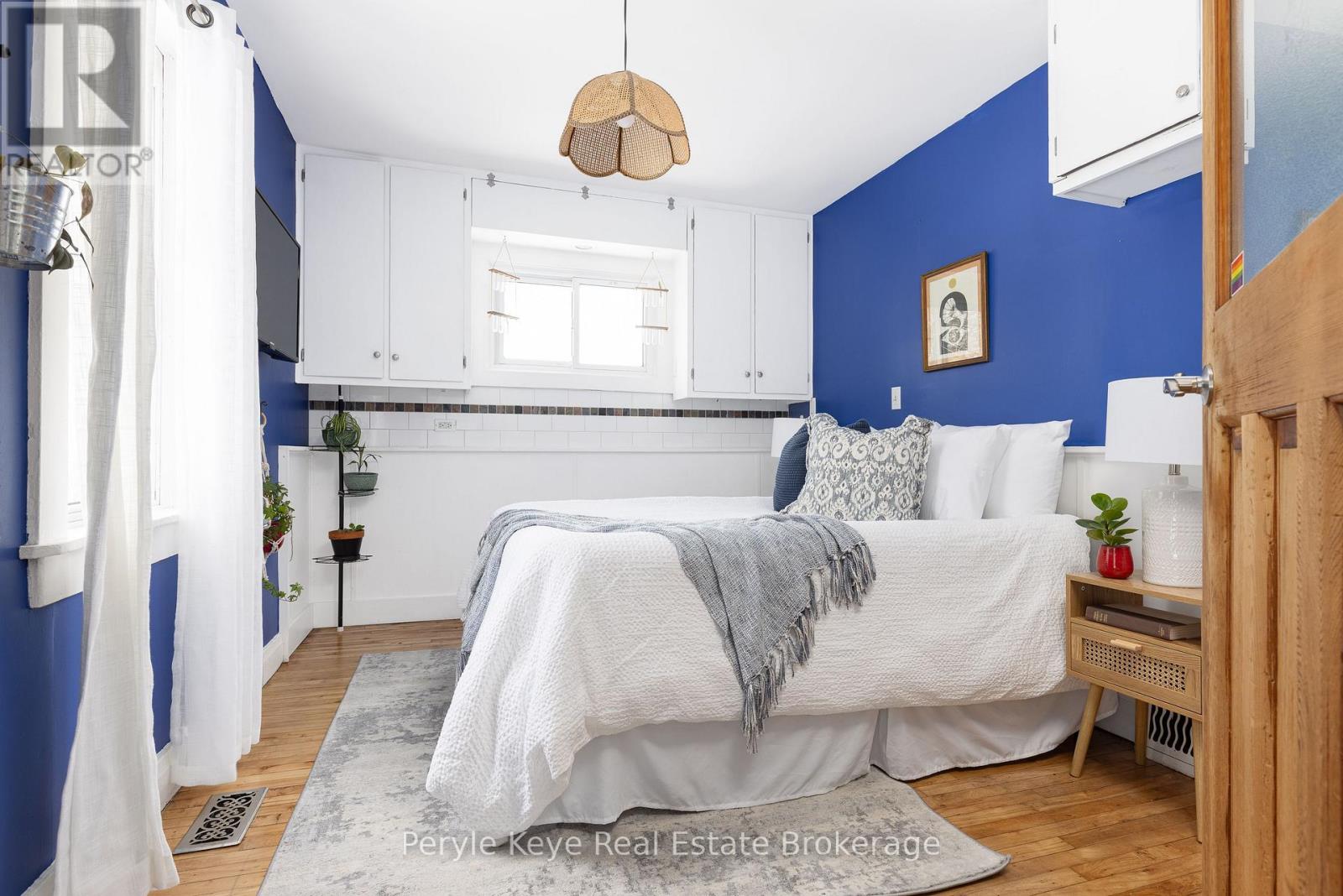 15 East Elliott Street, Huntsville, Ontario  P1H 1W8 - Photo 32 - X12589134