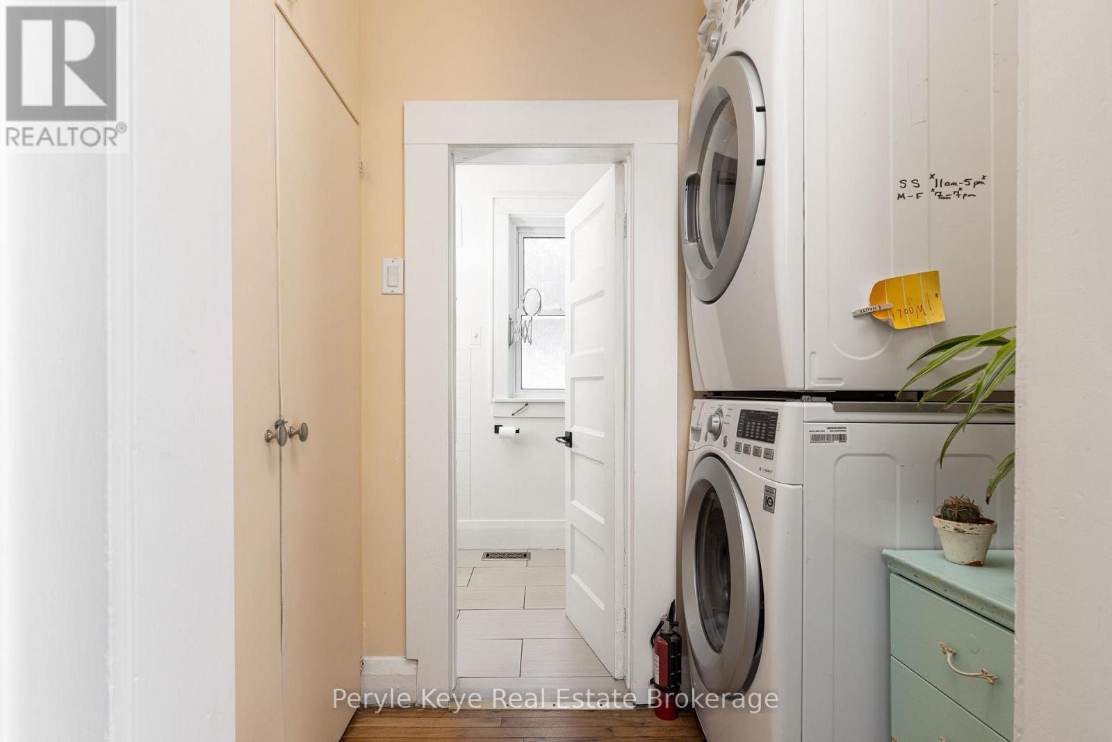 15 East Elliott Street, Huntsville, Ontario  P1H 1W8 - Photo 28 - X12589134