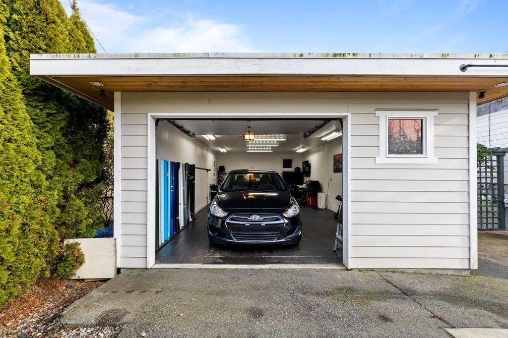 1310 Parker Street, White Rock, British Columbia  V4B 4S3 - Photo 19 - R3083146