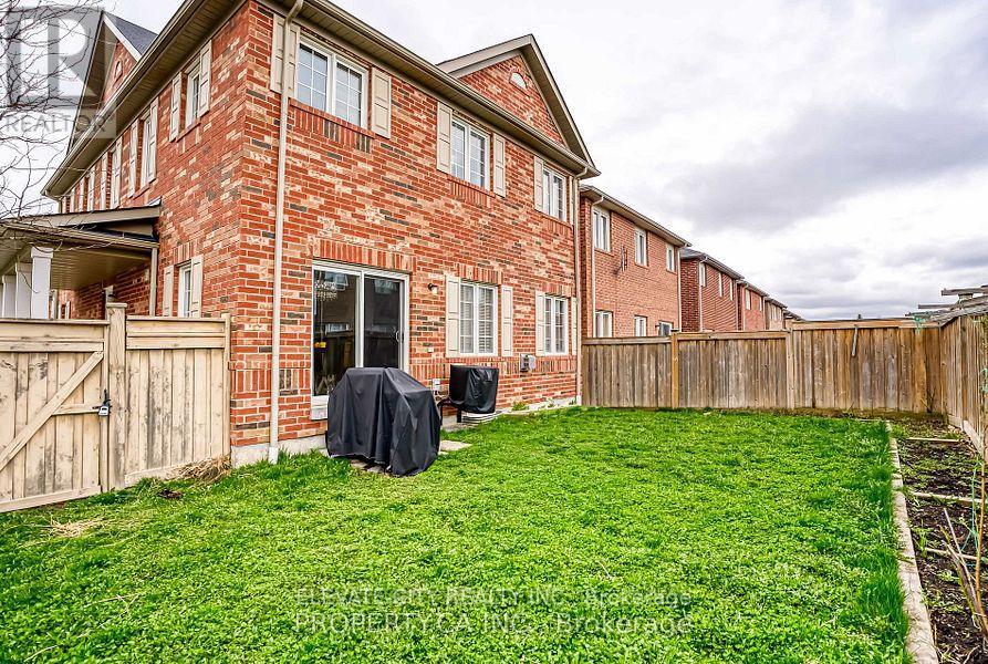 2 Horn Street, Whitchurch-Stouffville, Ontario  L4A 0X9 - Photo 27 - N12730368