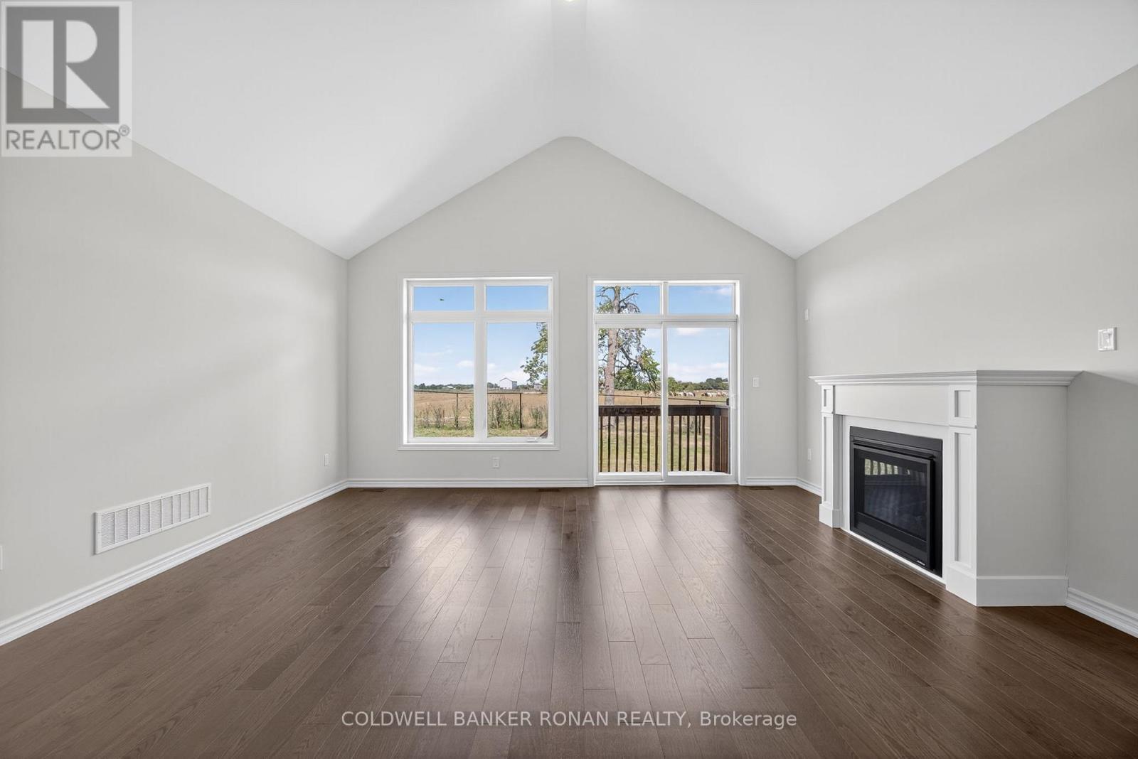 21 Sparrow Way, Adjala-Tosorontio (Colgan), Ontario  L0G 1W0 - Photo 19 - N12730442