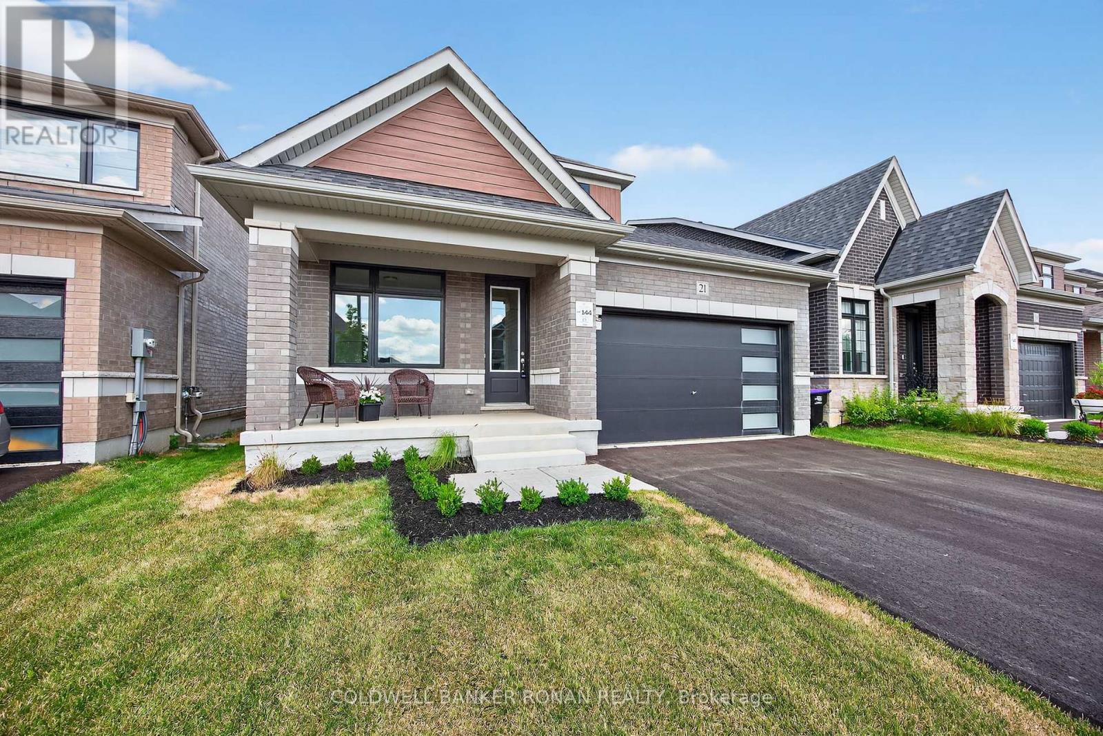 21 Sparrow Way, Adjala-Tosorontio (Colgan), Ontario  L0G 1W0 - Photo 2 - N12730442